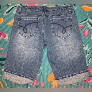 Arizona Bermuda Shorts
